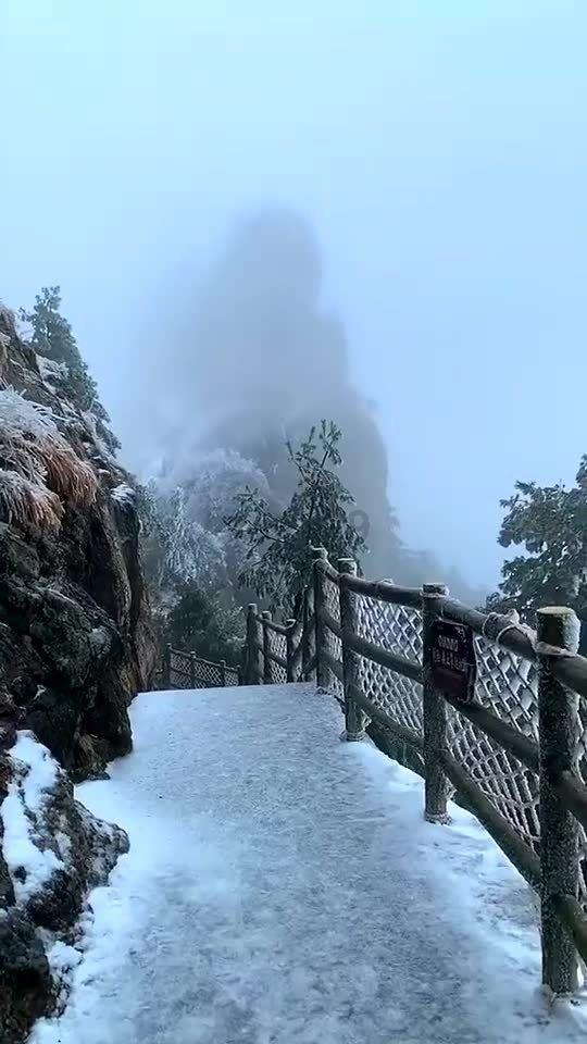地下堡垒逃脱